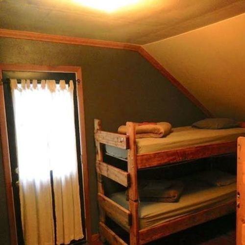 Albergue And International
